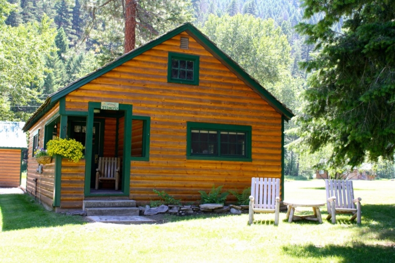 Stonefly Cabin